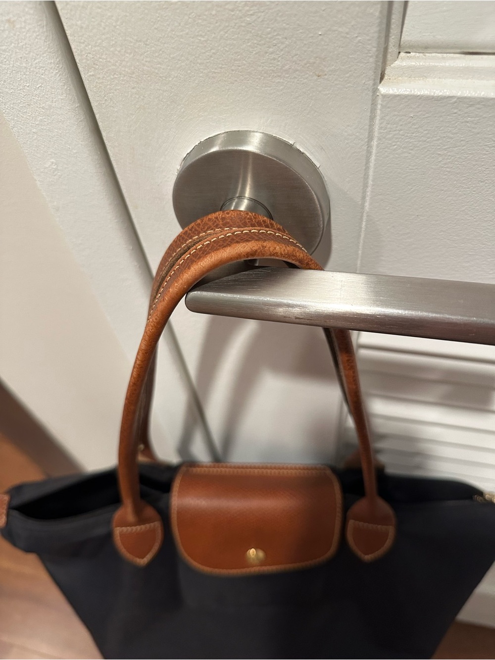 Longchamp Black Le Pliage Medium Tote with Brown Leather Trim - Picture 3 of 9